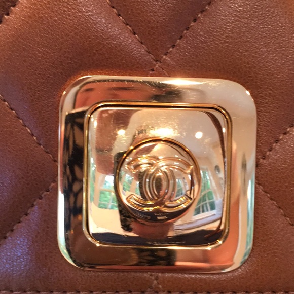 COPY - CHANEL Vintage Brown Crossbody Bag - Picture 2 of 7